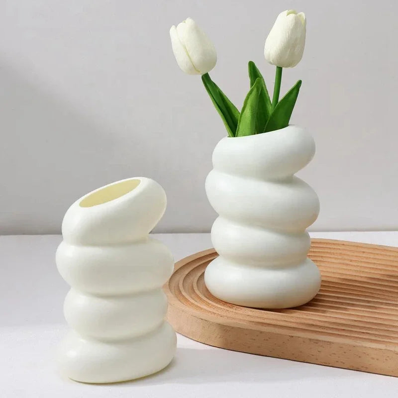 1PC Spiral White Vase